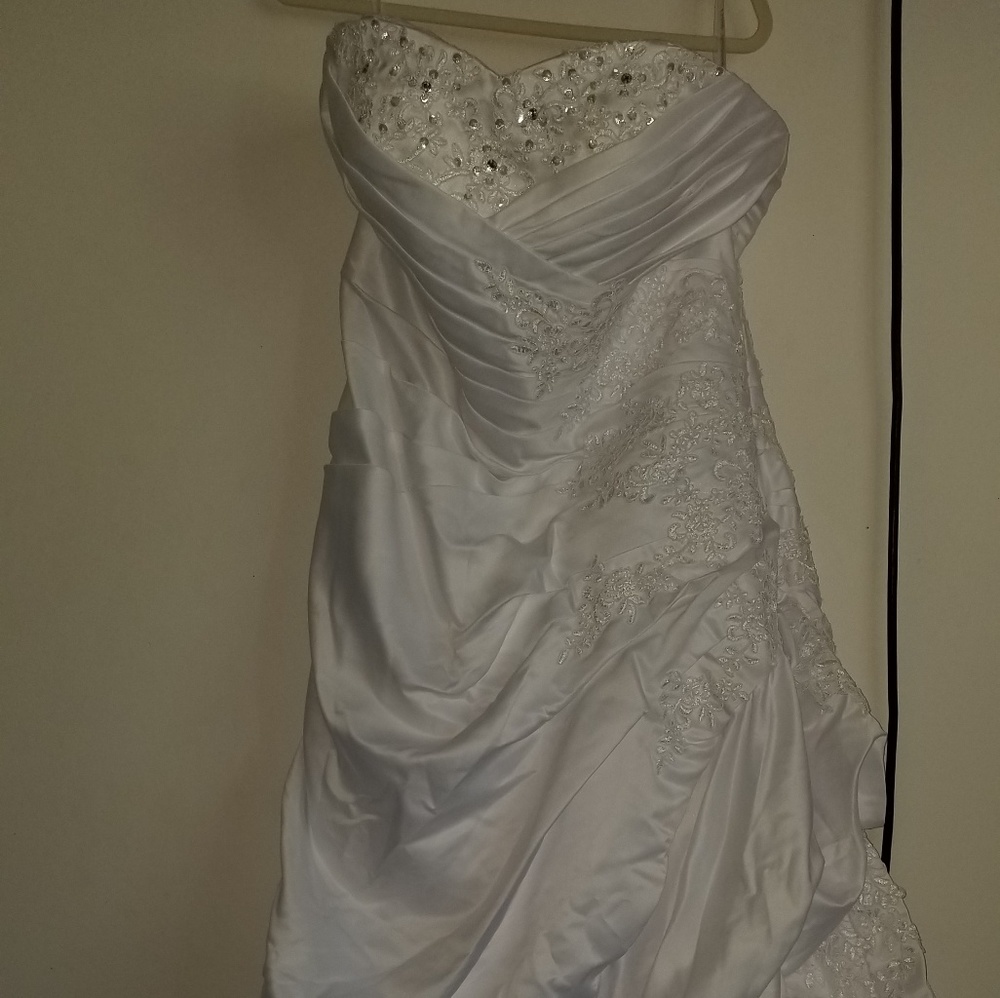 Wedding dress